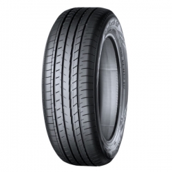 215/60R16 99V YOKOHAMA BluEarth-GT AE51 